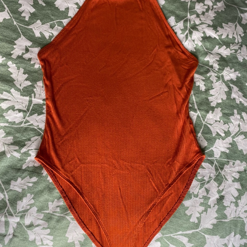 Bodysuit! - Picture 2 of 2
